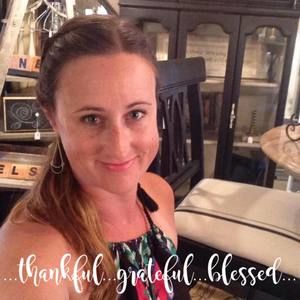 Meet your Posher, Melissa